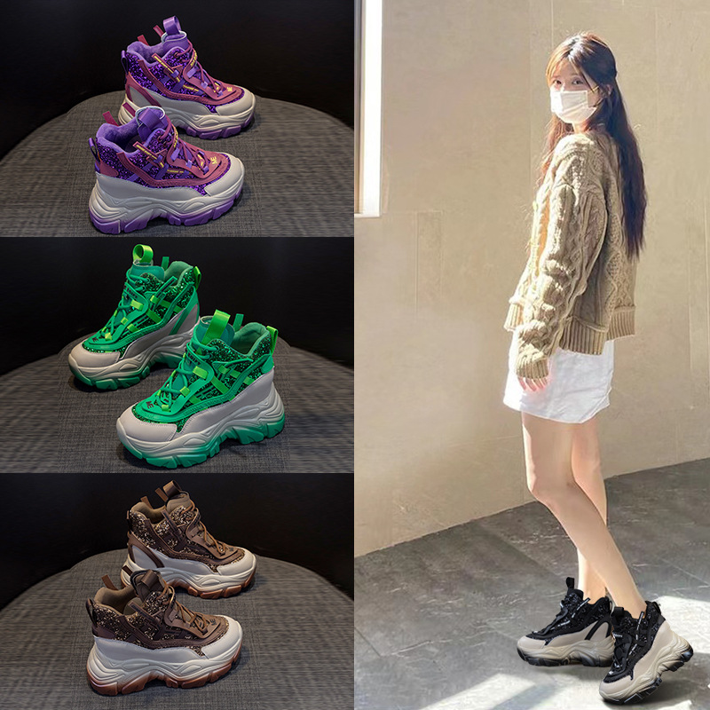 Street Fashion Ladies - 2025 kadın Gizli Kama Spor Ayakkabı