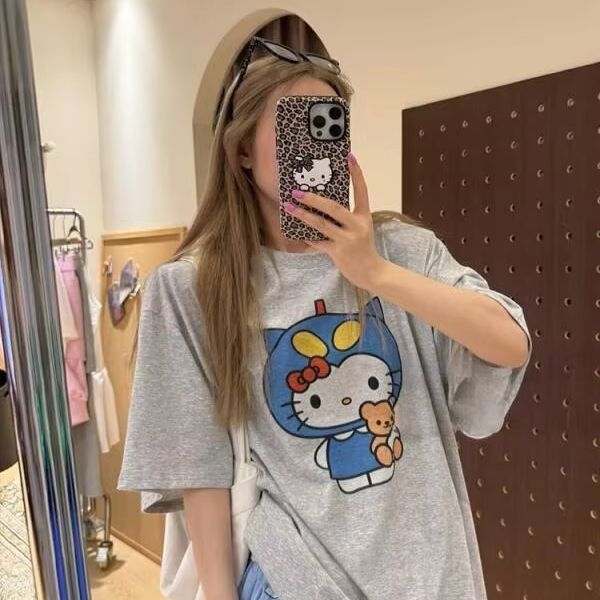 Street For Fashion - Kısa Kollu Hello Kitty Baskılı Tişört