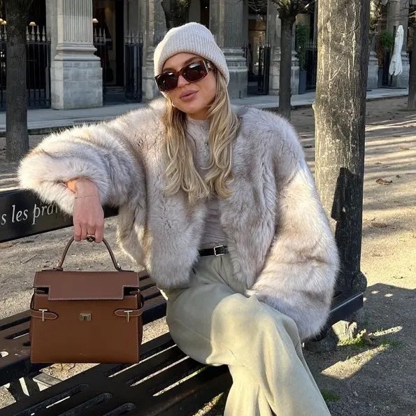 Sokak Moda Haftası Lüks Marka  - Street Fashion Week incelemesi ve fiyatı