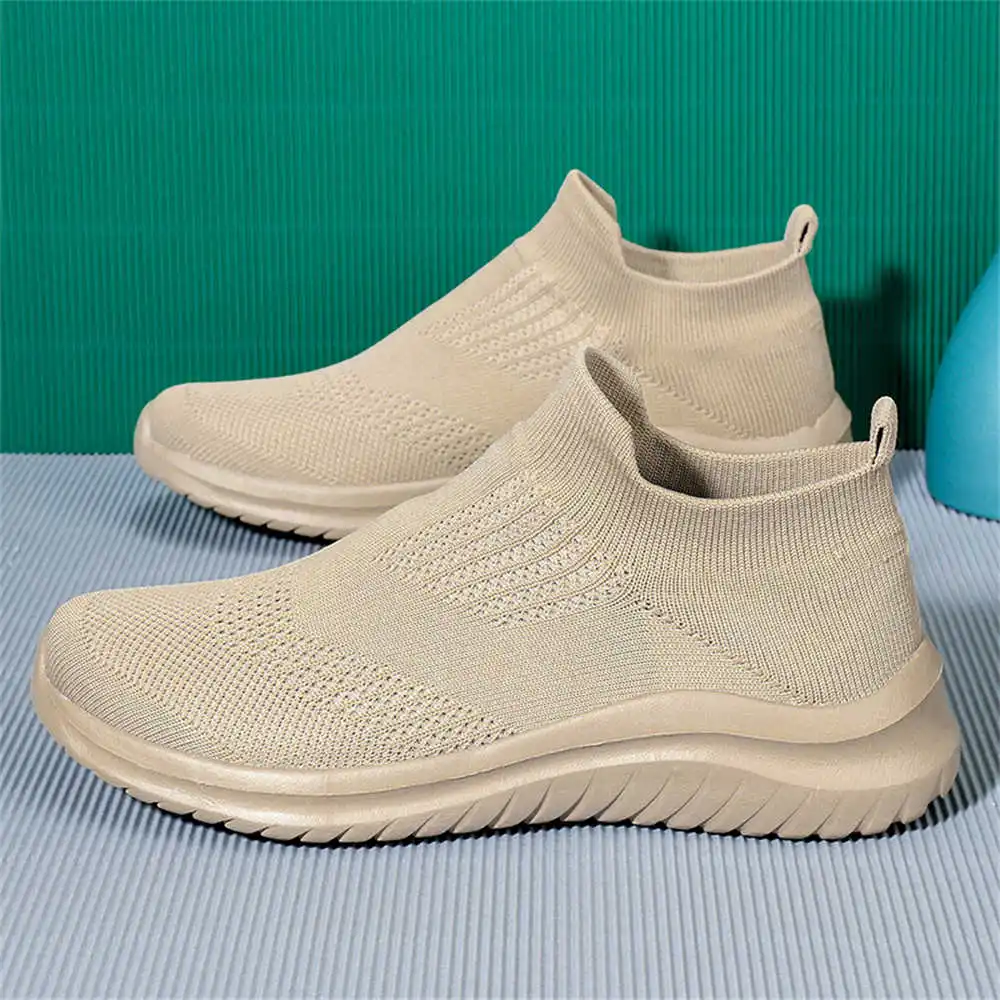 Bej Yumuşak Yeni Yenilik Tenis - Street Fashion In Vietnam incelemesi ve fiyatı