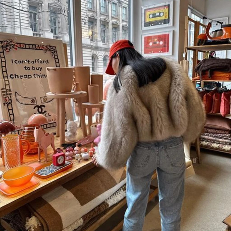 Kış 2026 Sıcak Havalı Kızlar T - Street Fashion Week incelemesi ve fiyatı